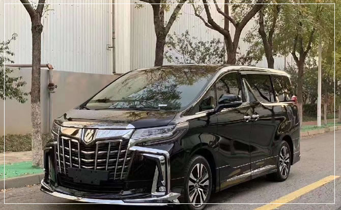 浦東豐田埃爾法租車